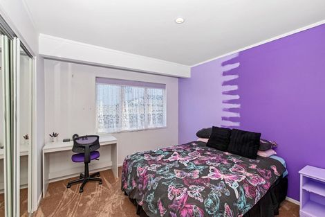 Photo of property in 127b Parrs Cross Road, Glen Eden, Auckland, 0612