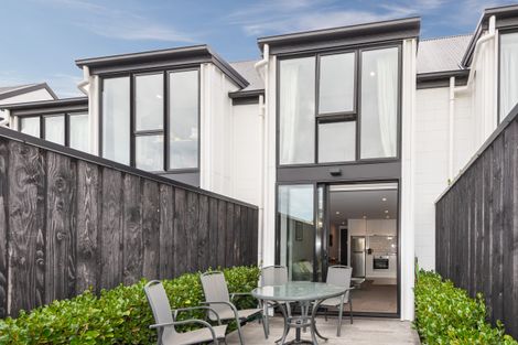 Photo of property in 1036b Colombo Street, St Albans, Christchurch, 8014