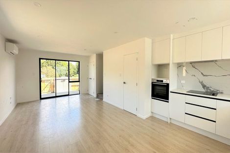 Photo of property in 133 Lancaster Road, Beach Haven, Auckland, 0626