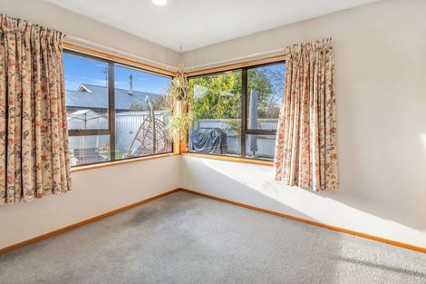 Photo of property in 22 Nixon Street, Tinwald, Ashburton, 7700