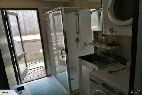 Photo of property in 2/31 King Richard Place, Browns Bay, Auckland, 0630