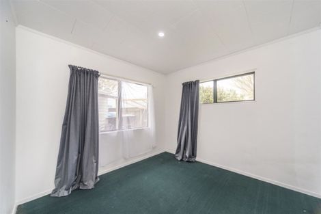 Photo of property in 19 Ashton Place, Highbury, Palmerston North, 4412