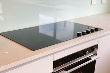 Photo of property in 104b Eversleigh Road, Belmont, Auckland, 0622