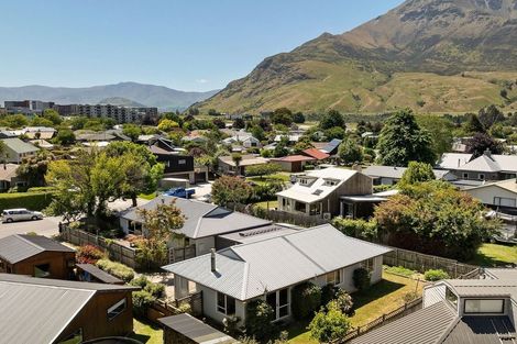 Photo of property in 35b Kawarau Place, Frankton, Queenstown, 9300