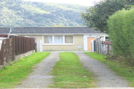 Photo of property in 2/95 Clouston Park Road, Clouston Park, Upper Hutt, 5018