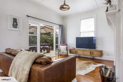 Photo of property in 1/54 Old Wairoa Road, Papakura, 2110