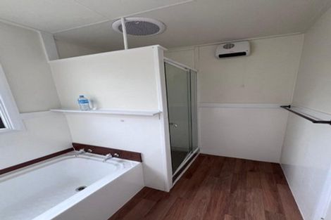 Photo of property in 84 Kaikorai Valley Road, Glenross, Dunedin, 9011