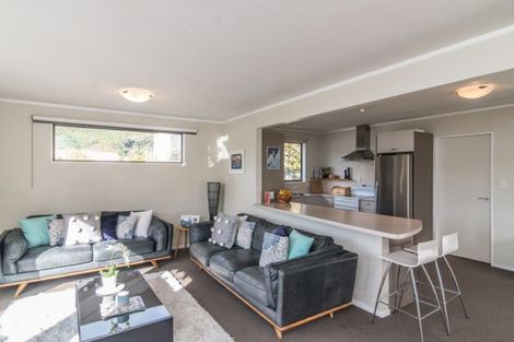 Photo of property in 64 Hathaway Avenue, Karori, Wellington, 6012