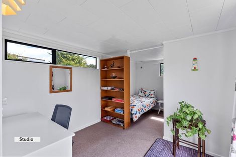 Photo of property in 13 Atua Street, Waikanae Beach, Waikanae, 5036
