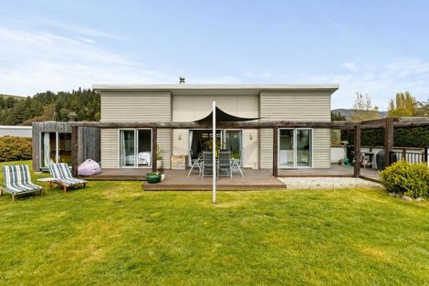 Photo of property in 1 Alice Burn Drive, Luggate, Cromwell, 9383