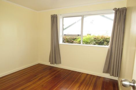 Photo of property in 393 West Coast Road, Glen Eden, Auckland, 0602