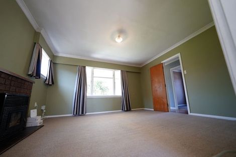 Photo of property in 4 Alton Place, Hokowhitu, Palmerston North, 4410