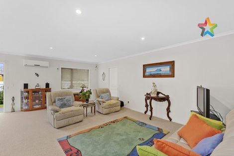 Photo of property in 49 Woodland Mews, Wainuiomata, Lower Hutt, 5014