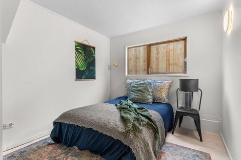 Photo of property in 5 Montague Place, Onerahi, Whangarei, 0110