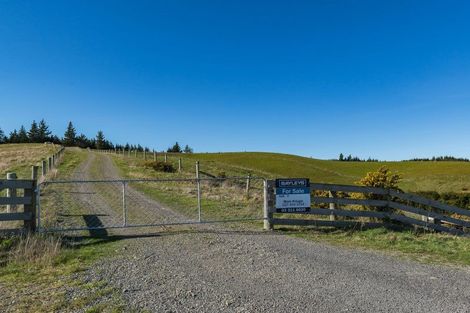 Photo of property in 390 Loburn Whiterock Road, Loburn, Rangiora, 7472