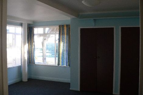 Photo of property in 54 Lewis Street, Blockhouse Bay, Auckland, 0600