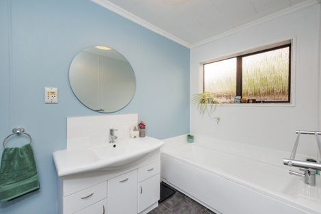 Photo of property in 31 Pencarrow Street, Highbury, Palmerston North, 4412