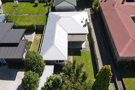 Photo of property in 4 Alton Place, Hokowhitu, Palmerston North, 4410
