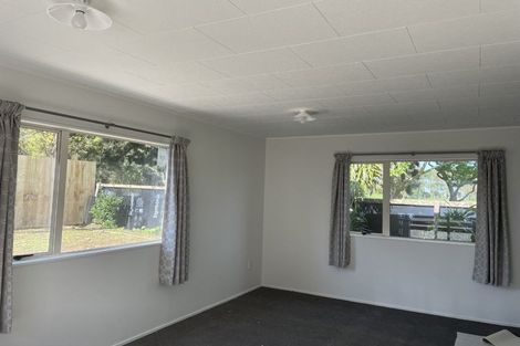 Photo of property in 35 Eddowes Street, Manurewa, Auckland, 2102
