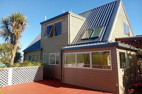 Photo of property in 10 Selwyn Parade, Lyttelton, 8082