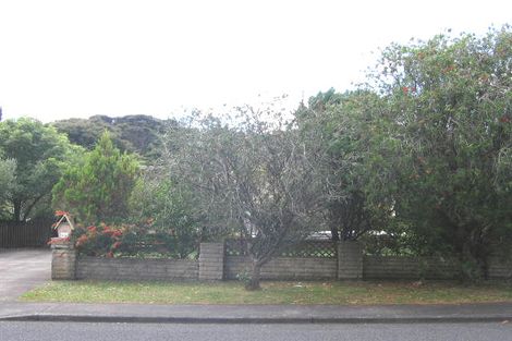 Photo of property in 36 Spinella Drive, Bayview, Auckland, 0629