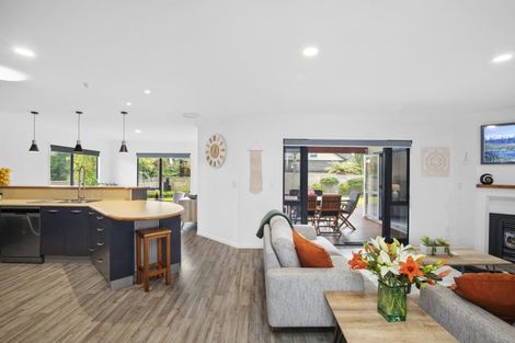 Photo of property in 18 Tonkin Place, Buckland, Pukekohe, 2677