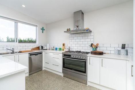 Photo of property in 13a Dune View Drive, Mangawhai, 0505