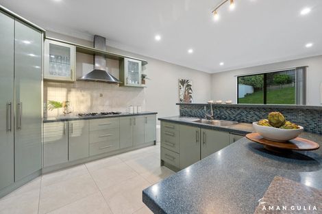 Photo of property in 8 Waikura Drive, Te Atatu Peninsula, Auckland, 0610