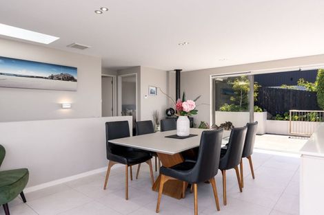 Photo of property in 220 Clifton Terrace, Clifton, Christchurch, 8081