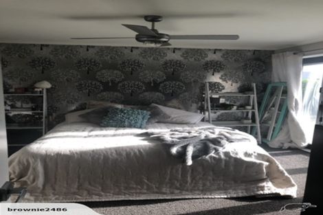 Photo of property in 17 Eyrewell Road, Pegasus, 7612