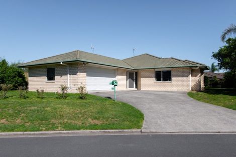 Photo of property in 6 Apollo Place, Rototuna North, Hamilton, 3210