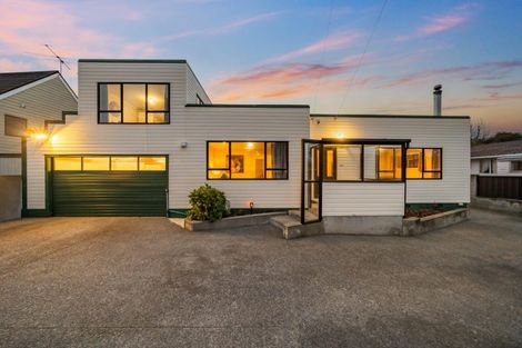 Photo of property in 10 Mchattie Lane, Clouston Park, Upper Hutt, 5018