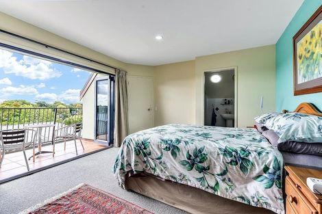 Photo of property in 17 Radnor Street, Hamilton Central, Hamilton, 3204