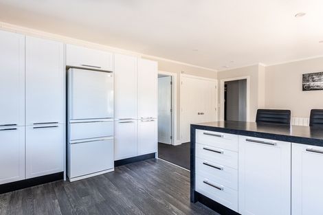 Photo of property in 315 Te Moana Road, Waikanae, 5036