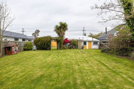 Photo of property in 28 Leonard Street, Waimate, 7924