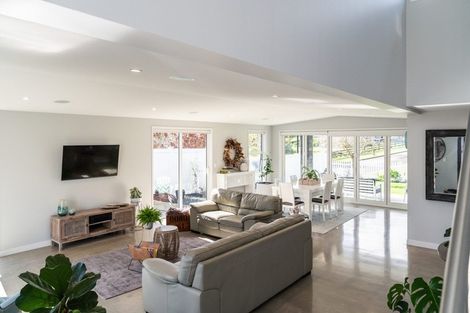 Photo of property in 1 Avon Rise, Welcome Bay, Tauranga, 3112