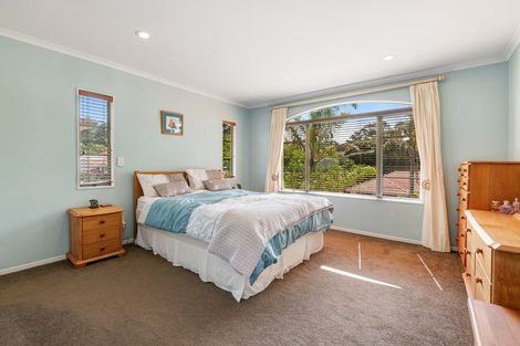 Photo of property in 4 Westminster Gardens, Unsworth Heights, Auckland, 0632