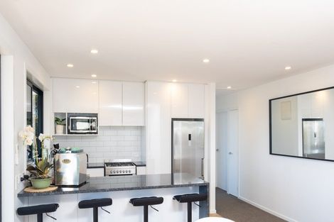 Photo of property in 11 Kowhai Road, Bluff Hill, Napier, 4110