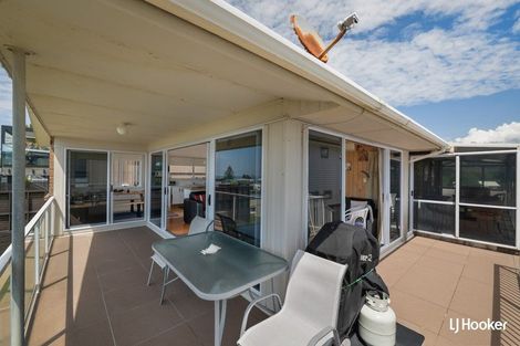 Photo of property in 81b Dillon Street, Waihi Beach, 3611