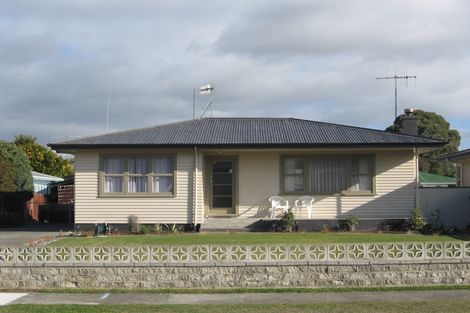 Photo of property in 13 Shackleton Street, Maraenui, Napier, 4110