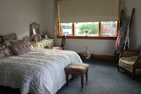 Photo of property in 53 Manor Place, Dunedin Central, Dunedin, 9016