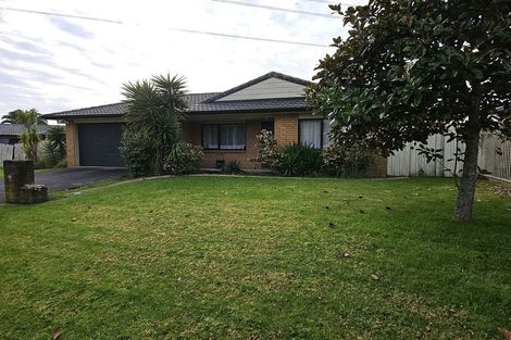 Photo of property in 42 Medvale Avenue, Flat Bush, Auckland, 2019