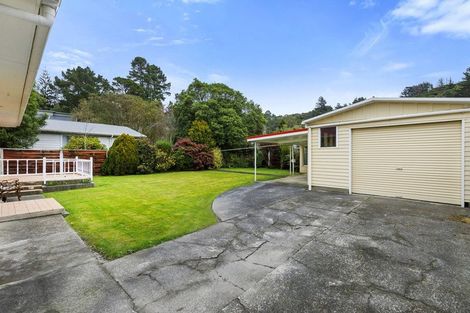 Photo of property in 170 George Street, Stokes Valley, Lower Hutt, 5019