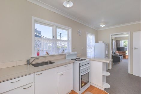 Photo of property in 40 Liverpool Street, Levin, 5510