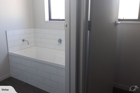 Photo of property in 115 Nixon Road, Taupaki, Henderson, 0782