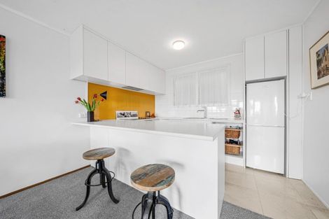 Photo of property in 3/14a Albert Road, Devonport, Auckland, 0624