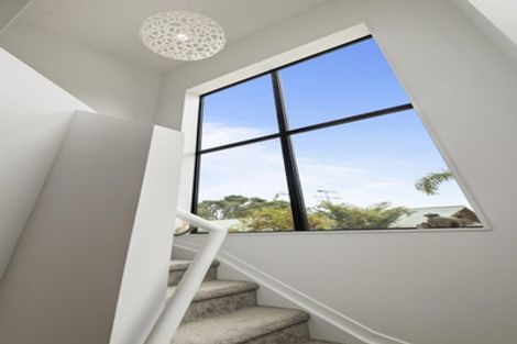 Photo of property in 132a Stapleford Crescent, Browns Bay, Auckland, 0630