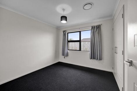 Photo of property in 14 Larlin Drive, Hawera, 4675