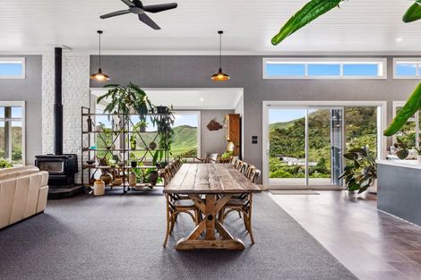 Photo of property in 6a Seaview Drive, Mahia, 4198