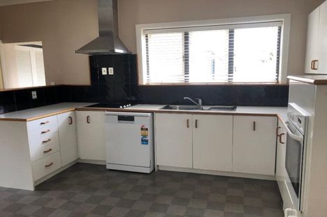 Photo of property in 13 Riverside Drive, Waiwhetu, Lower Hutt, 5010